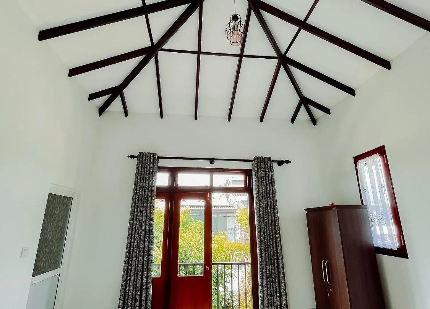 R & R Home Stay Negombo