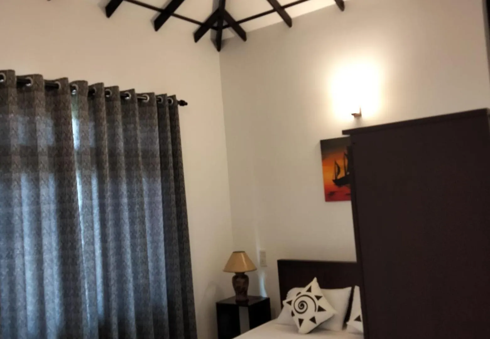 R & R Home Stay Negombo